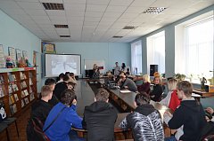 В Озинках для студентов техникума прошла предпраздничная  программа "Татьянин день - день студента" 