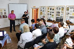 Память жива  в наших сердцах