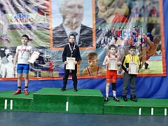  11-12 февраля в г. Саратове прошел Чемпионат и Первенство Саратовской области по греко-римской борьбе. ﻿ В соревнованиях участвовали более 200 спортсменов