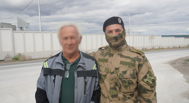 В Саратовской области боец ОМОН "Патриот" первым пришёл на помощь к пострадавшему в ДТП водителю