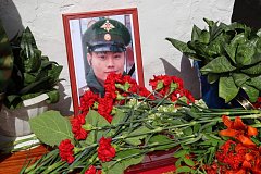 В Озинках состоялось открытие мемориальной доски памяти Габдришева Р.С., который погиб в ходе СВО