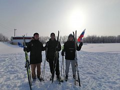 В Озинках состоялся  спортивный праздник День здоровья «Лыжня зовет»
