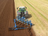 Земледельцы выходят в поле