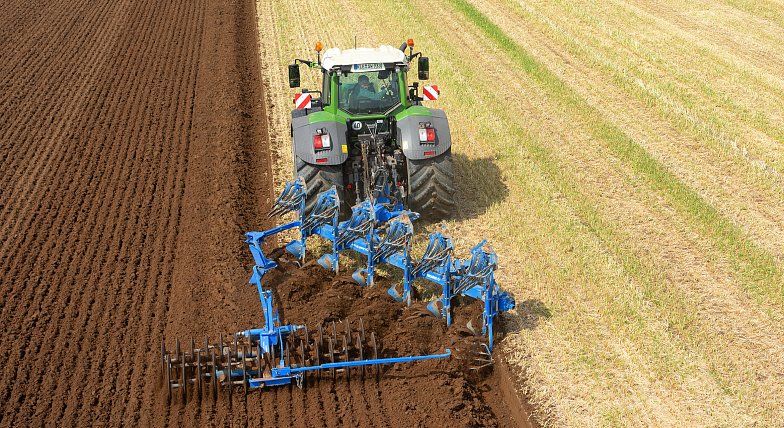 Земледельцы выходят в поле