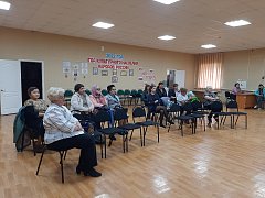 Проходила встреча с приёмными родителями Озинского муниципального района 