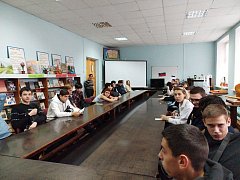 Молодогвардейцы приняли участие в круглом столе ко Дню правовой помощи детям