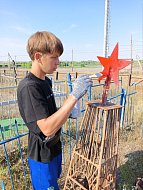 Юные патриоты почтили память героев-лётчиков