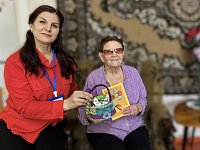 Комплексный центр социального обслуживания Озинского района поздравляет с 90-летним юбилеем ветерана труда Кочеткову Антонину Алексеевну.