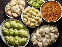 На столе совсем не пусто