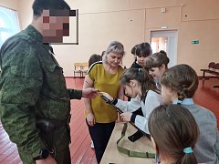 9 марта был проведён урок мужества "Граница на замке" для ребят 4 класса казачьей направленности МОУ СОШ пос.Сланцевый Рудник.