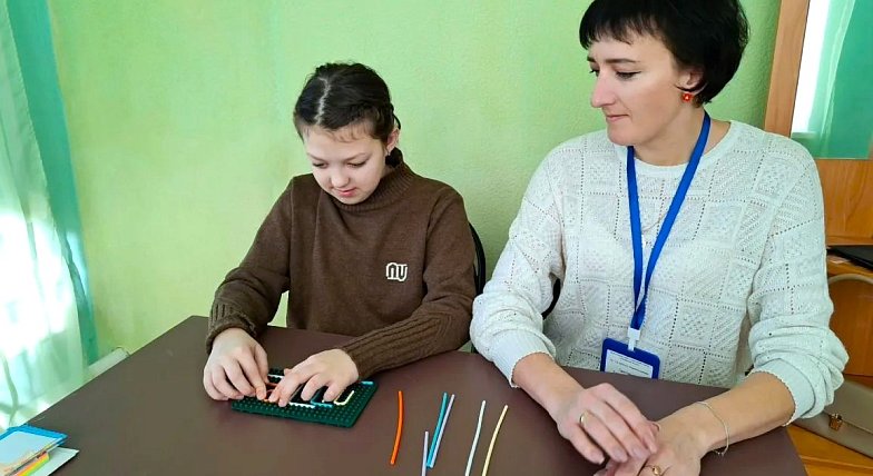 В Комплексном центре социального обслуживания Озинского района постоянно ищут новые и эффективные методы работы с юными подопечными