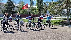 В Озинках прошёл велопробег  ко Дню Победы