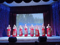 В районном Доме культуры прошёл отчетный концерт Центра национальных культур