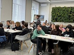 Студентов Саратова научили защищаться от кибермошенников на квизе «Страж Сети»