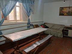 Жить честно и помогать людям