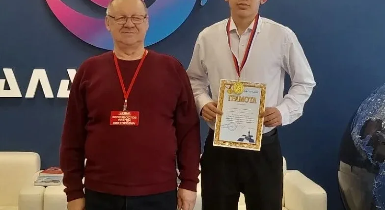 Симфония игры:  мелодия белых и чёрных