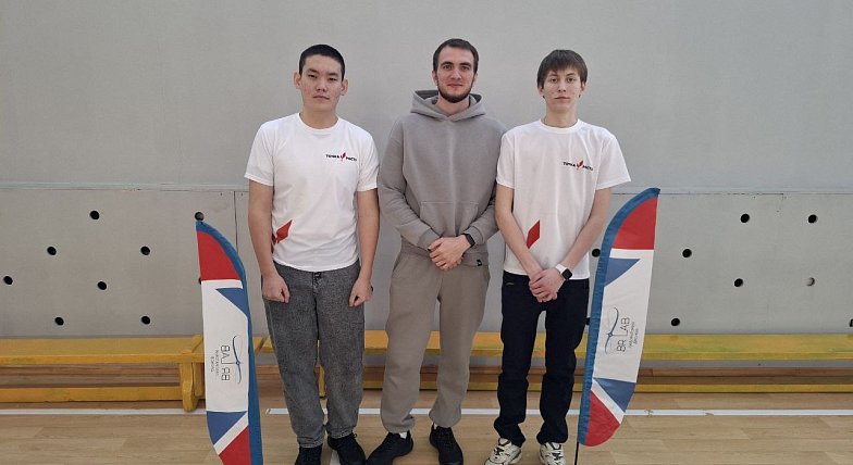 Школьники Саратовской области сразились в управлении дронами 