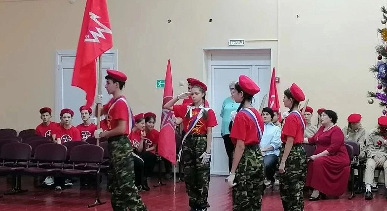 За ними – будущее страны