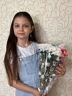 Её девиз: талантливые люди  талантливы во всем!