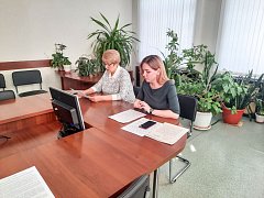 В конференц-зале администрации Озинского муниципального района, глава Антонина Алексеевна Галяшкина провела заседание антитеррористической комиссии Озинского района