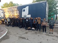 В рамках совместной работы пограничников Российской Федерации и Республики Казахстана, пресечена попытка организации незаконного въезда в Российскую Федерацию группы иностранных граждан из 12 человек.