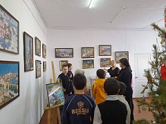 В Озинском историков-краеведческом музее  была проведена обзорная экскурсия по залам музея «Озинки - милый сердцу край» 
